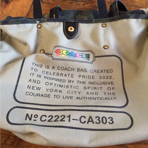 Coach Black and Green Tote Bag with Colorful Logo - Picture 5 of 7